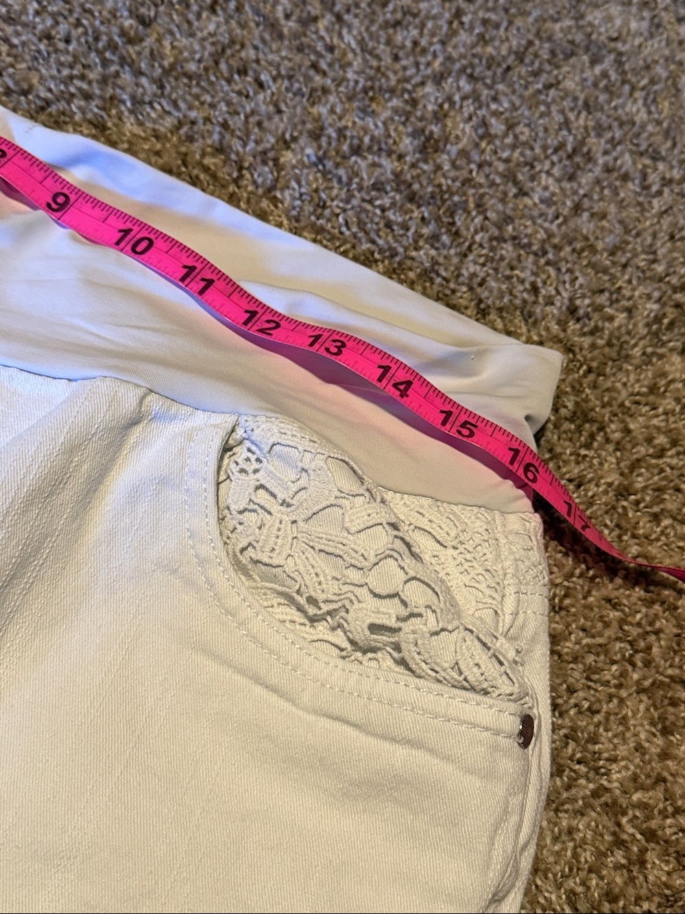 White denim maternity shorts w/lace accents (XL) - Picture 4 of 8